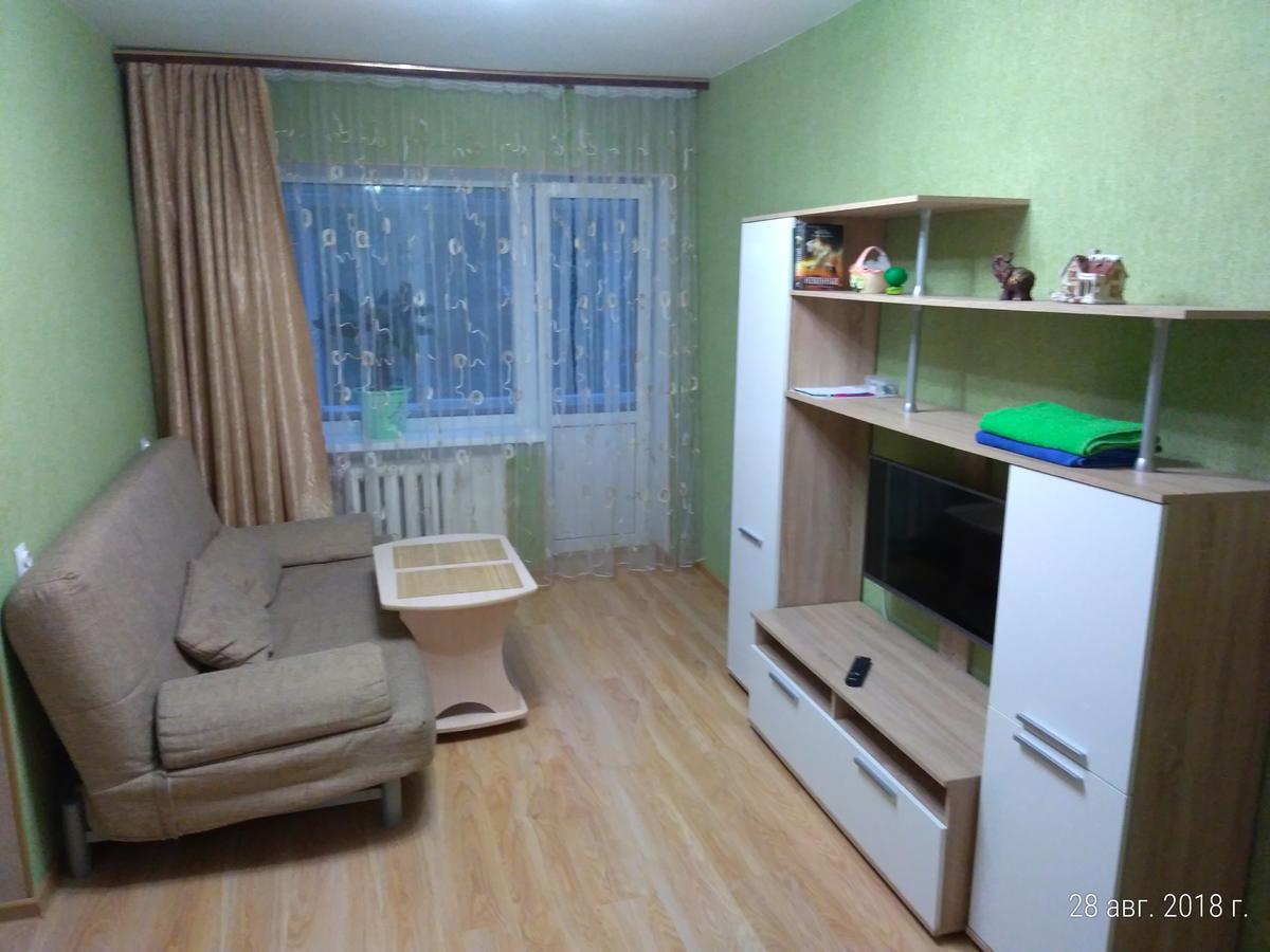 Apartment On Novo-Roslavlskaya 4 Смоленск Екстериор снимка